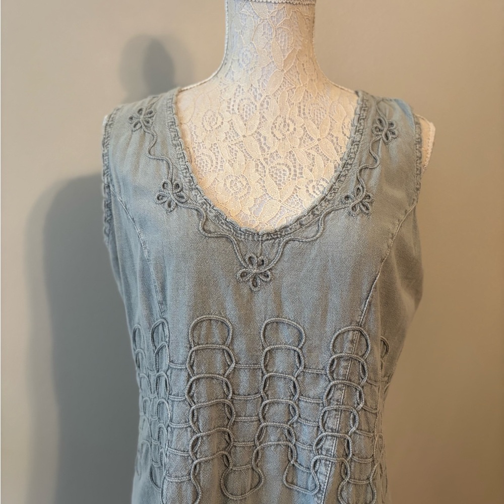 Embroidered Sleeveless Dress - Picture 2 of 12